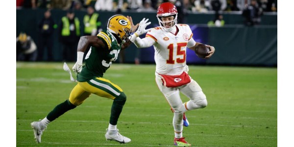 Kansas City Chiefs helvita uniformer leder inte till vinnande matcher